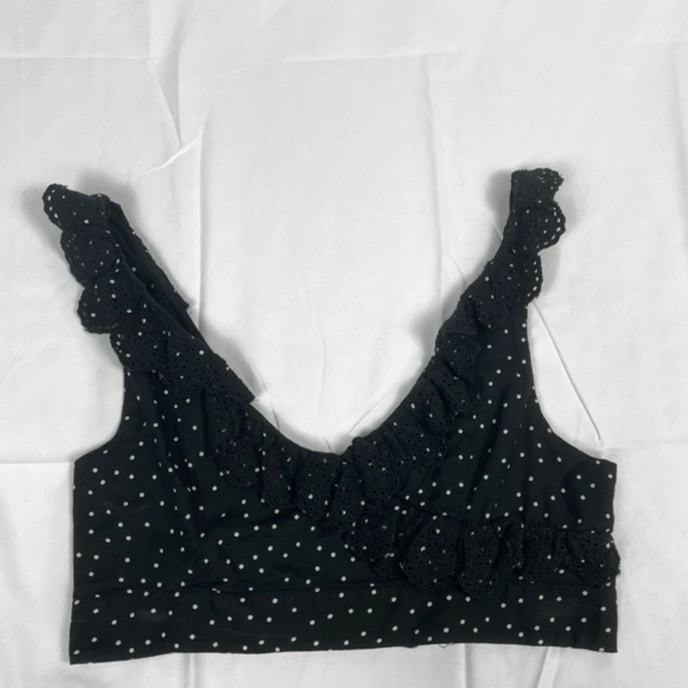 Black Dotted Ruffled Crop Tank - Picture 1 of 2